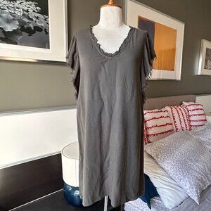 - Splendid Olive Relaxed Shift Dress V-Neck Flutter Sleeve Fringe SMALL  - P2032